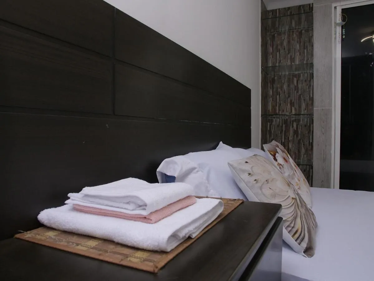 Historic Cartagena 2Br Apt