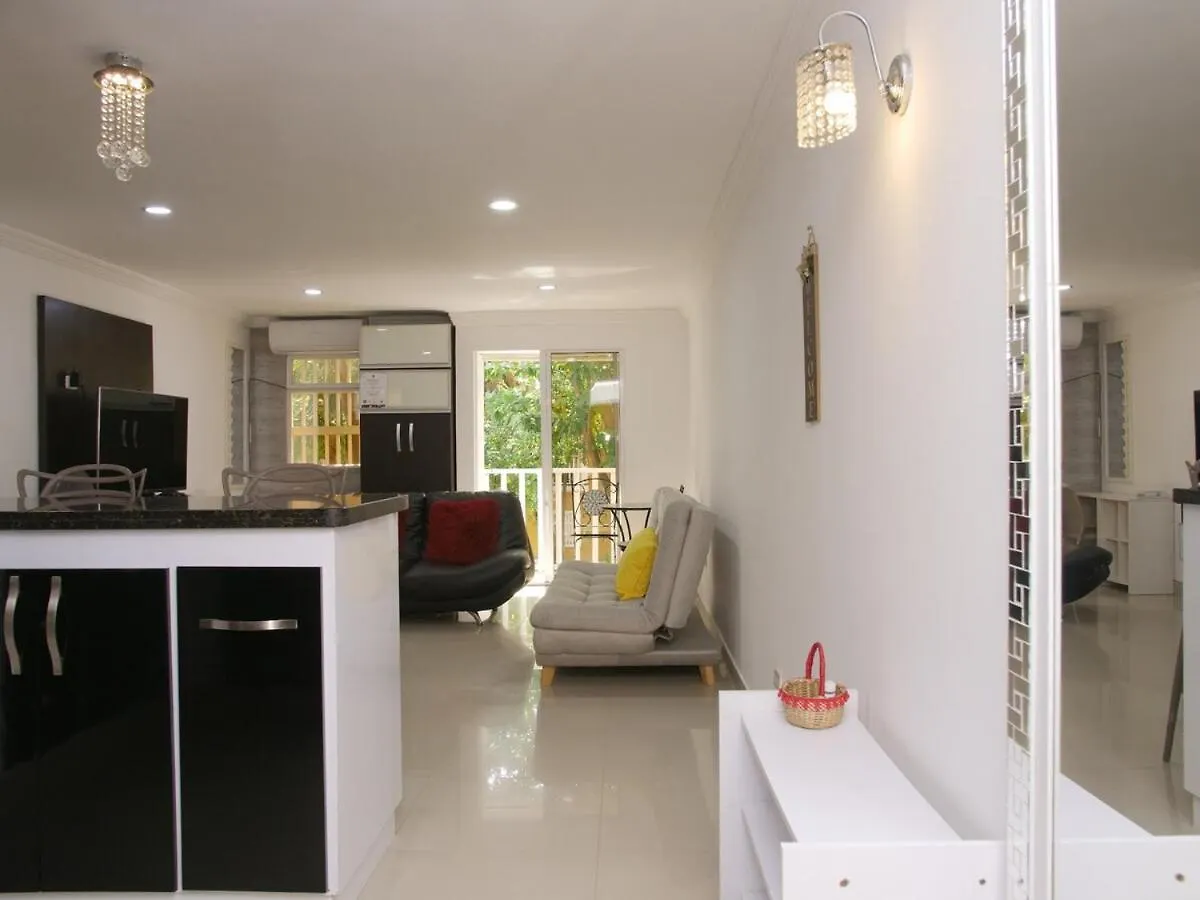 Historic Cartagena 2Br Apt 0*,  Colombia
